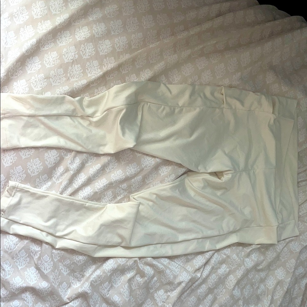 White/Cream Leggings